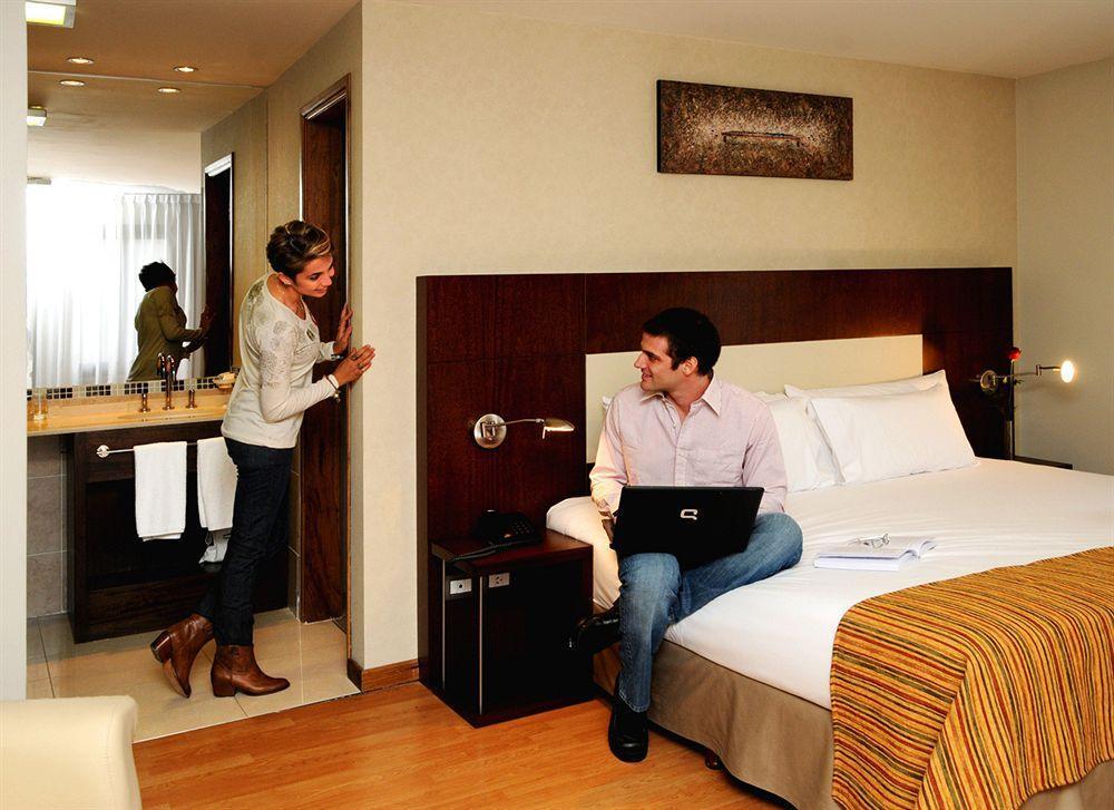 Del Bono Suites Art Hotel 圣胡安 外观 照片