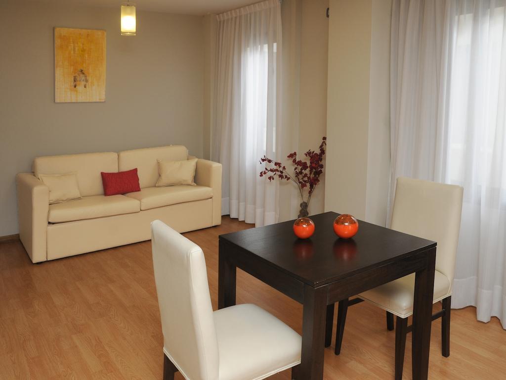 Del Bono Suites Art Hotel 圣胡安 外观 照片